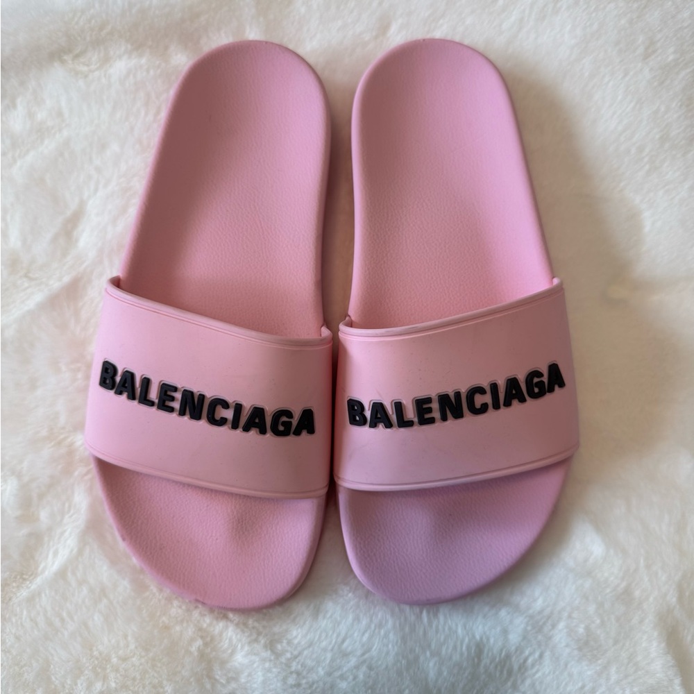 Balenciaga Rubber Flats